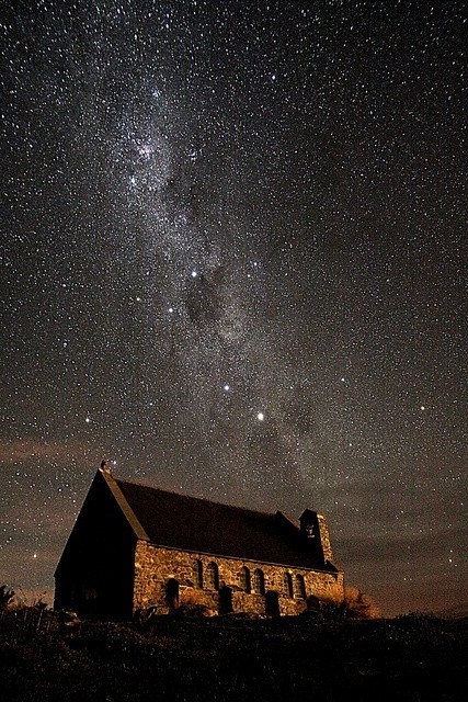 新西兰,特卡波,在这里能看见最美的星空.