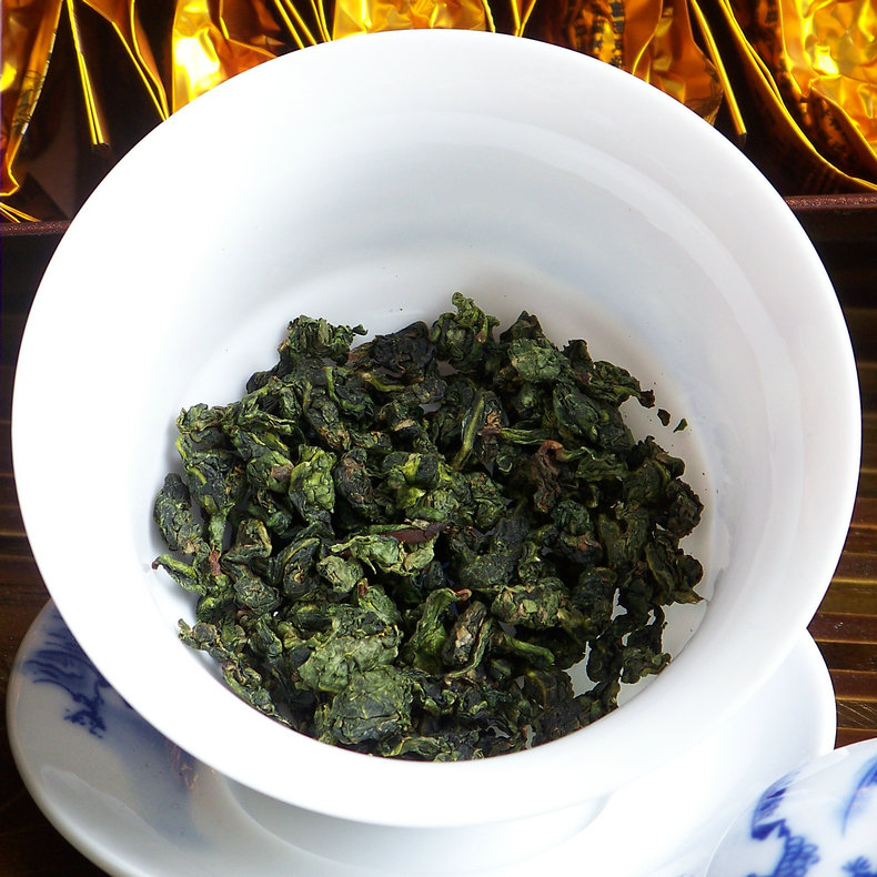 发货快,铁观音新茶,量很足,口感好,可多次沏泡,香气浓,回甘持久,新茶