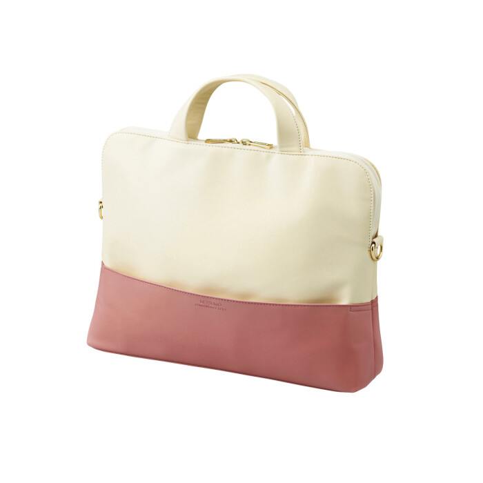 随场合变化的3way设计(肩背手提斜跨),配…-堆