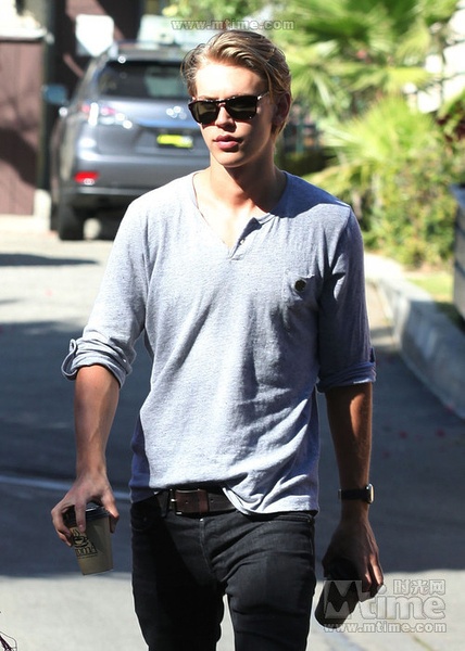 奥斯汀·巴特勒austin butler