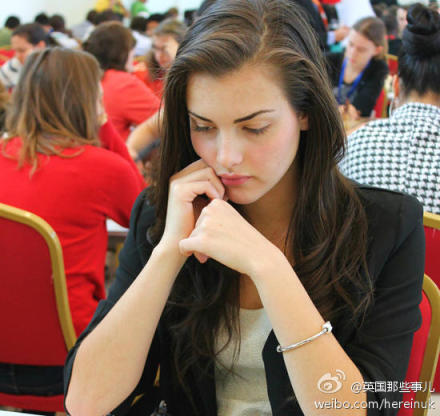 加拿大19岁的国际象棋女神alexandra botez. 6岁跟爸爸开始学棋.