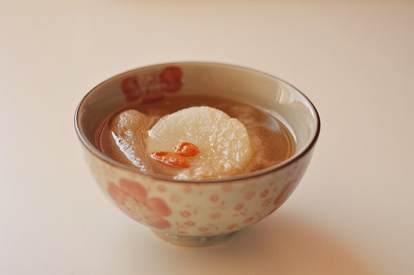 【白萝卜煮鸡汤】 很想很想吃萝卜,可又不…-堆