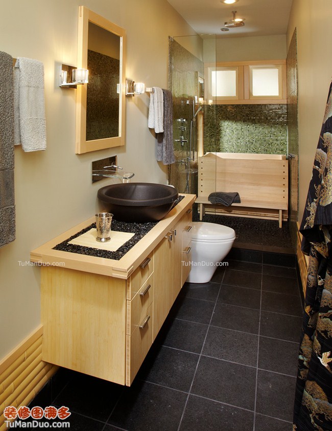 自然简洁的日式房子简约和式中户型卫生间实…