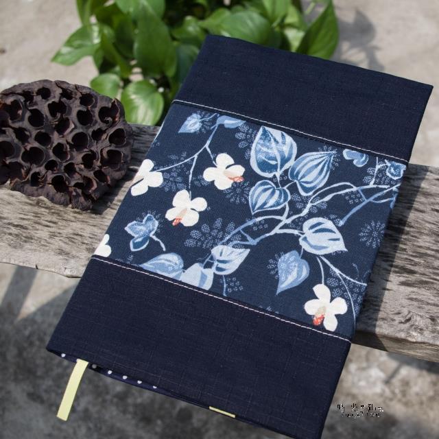 〖书衣〗棉布书套书皮手工拼布书本保护套|…-堆糖，美好生活研究所