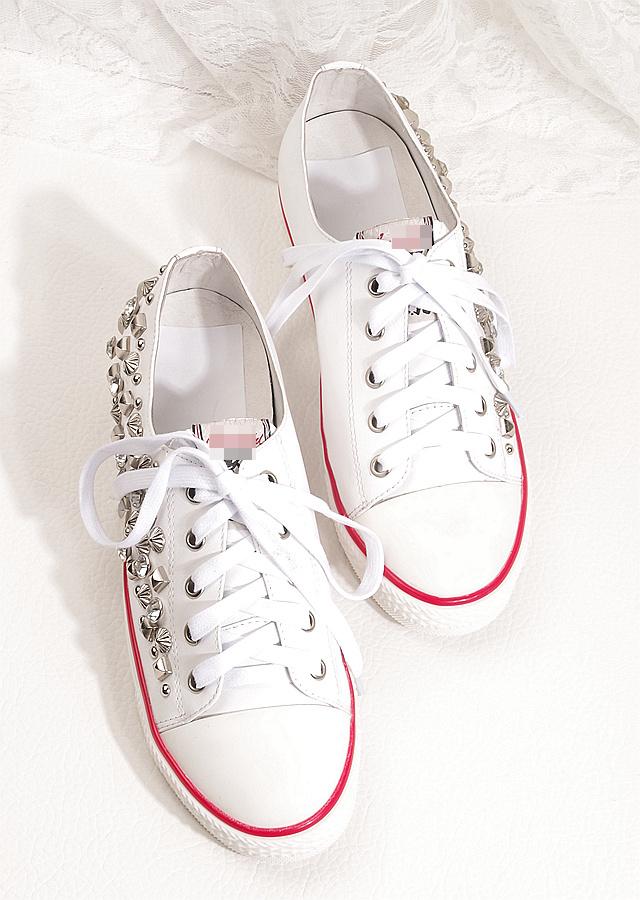 欧美aootta水钻铆钉系带鞋圆头平跟单鞋休闲鞋