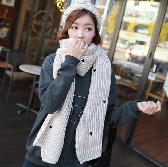 韩国进口可爱刺绣小桃心型针织毛线保暖围巾-