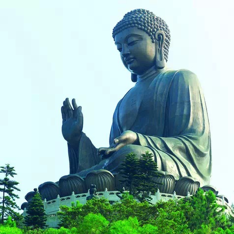 天坛大佛(big buddha) 香港大屿山宝莲禅寺前广场附近有一座庄严雄伟