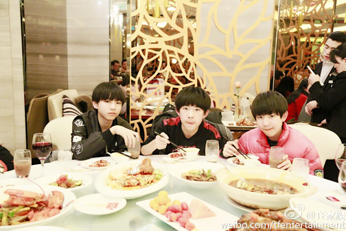 tfboys,tf家族年终聚会