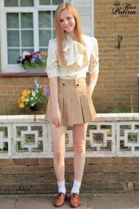 miss patina british style skirt-like shorts (camel) (1)