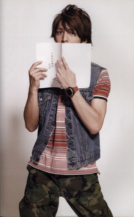 自恋刑事公式书 Toma演这种小白角色真是可爱