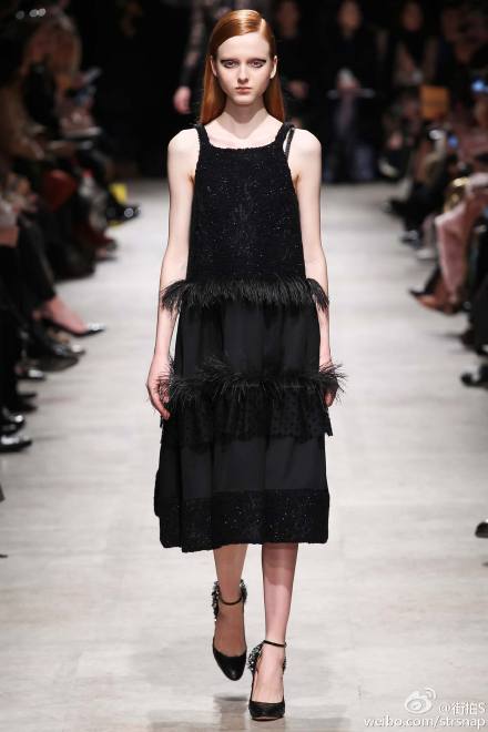 2015秋冬巴黎时装周# #madison stubbington# at vionnet(开场)