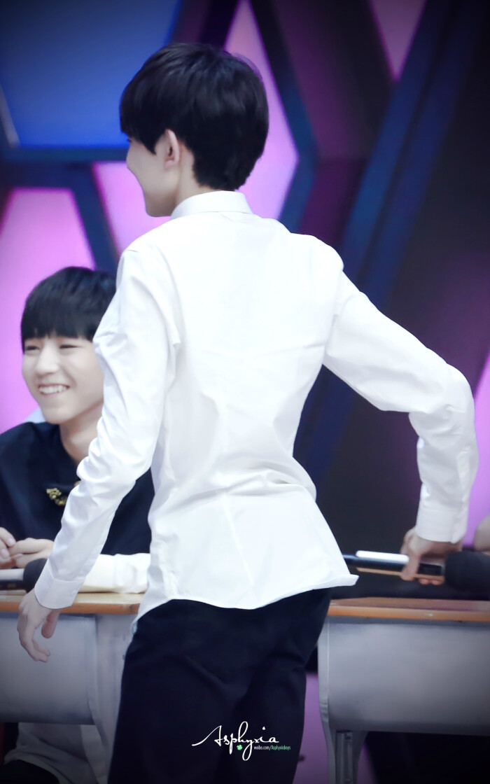 【王源 150322快乐大本营录制】#asphyxiaboys# @tfboys-王源 这位boy