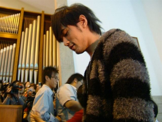 周杰伦 2006获颁淡江中学荣誉主任 一