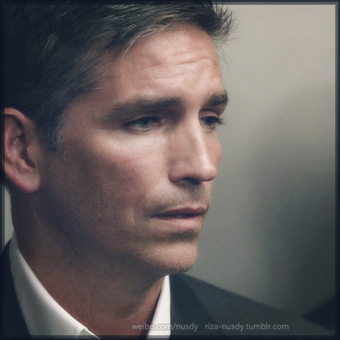 com #poi##jimcaviezel#johnreese,每天都在用截图安利扭腰膝盖侠