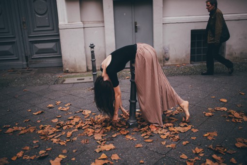 来自德国的美女摄影师lydia trappenberg的一组充满情绪的自拍人像