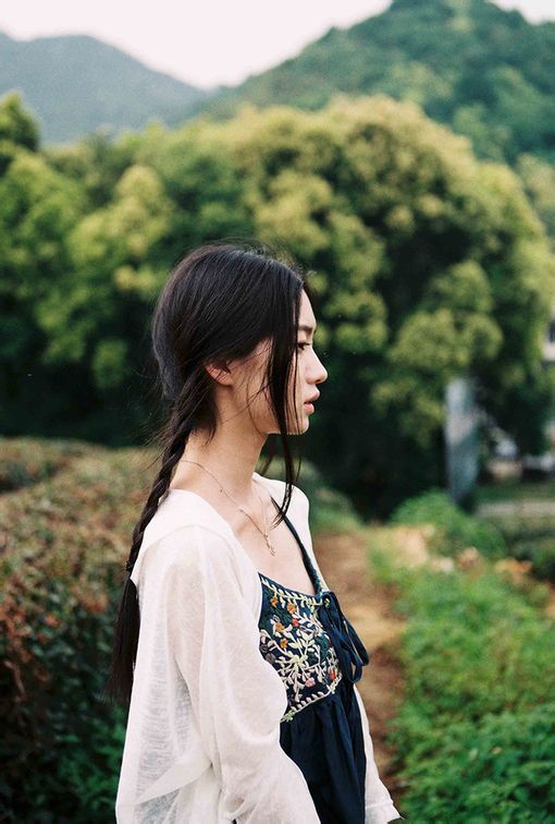 你原谅我的一千种怪癖和小矫情。--美人如斯。