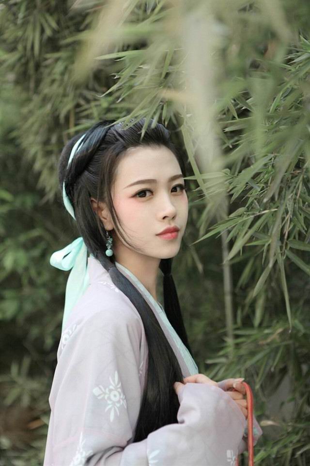 汉服美女唯美写真手机壁纸