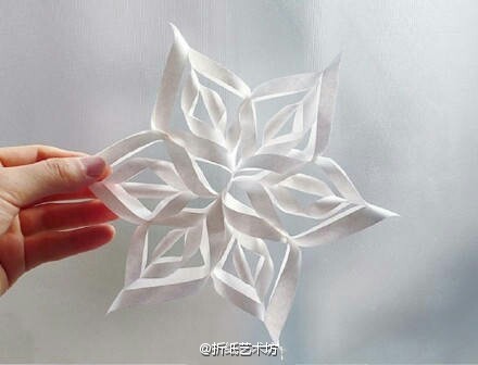 立体雪花窗花折纸～,漂亮极了,转给手工控~(转)