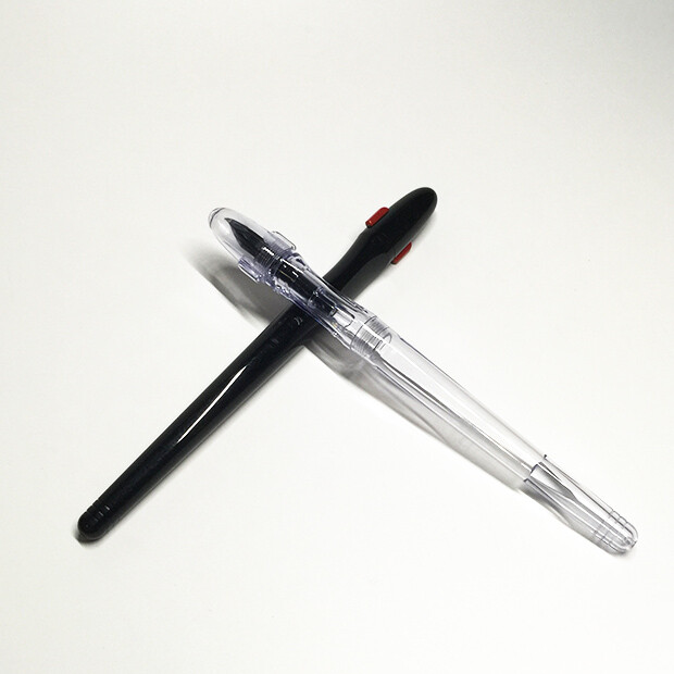 【手写笔推荐】百乐卡利贵妃钢笔,M尖