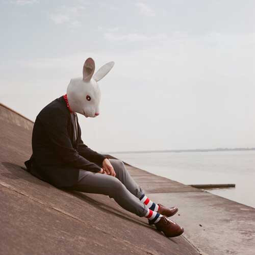 来自杭州的倾内×时光书的一组摄影,关于亲自的兔子先生.