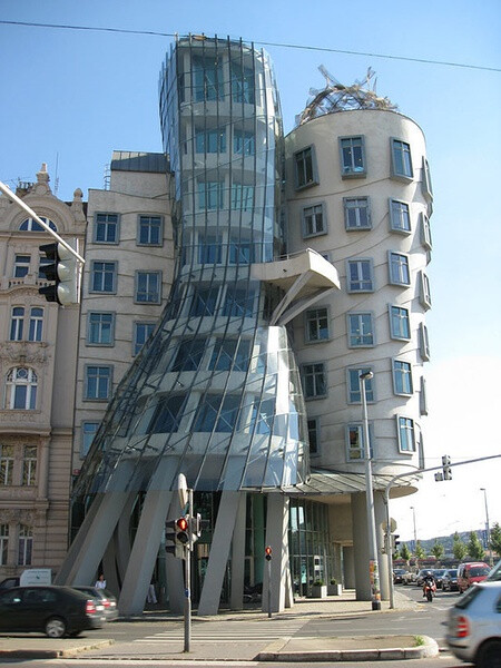 dancing_building