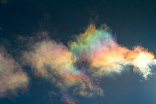 彩色的云.