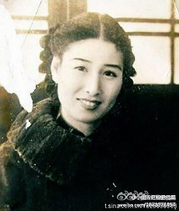 郑苹如,生于1917年,中日混血。为上海名媛…-