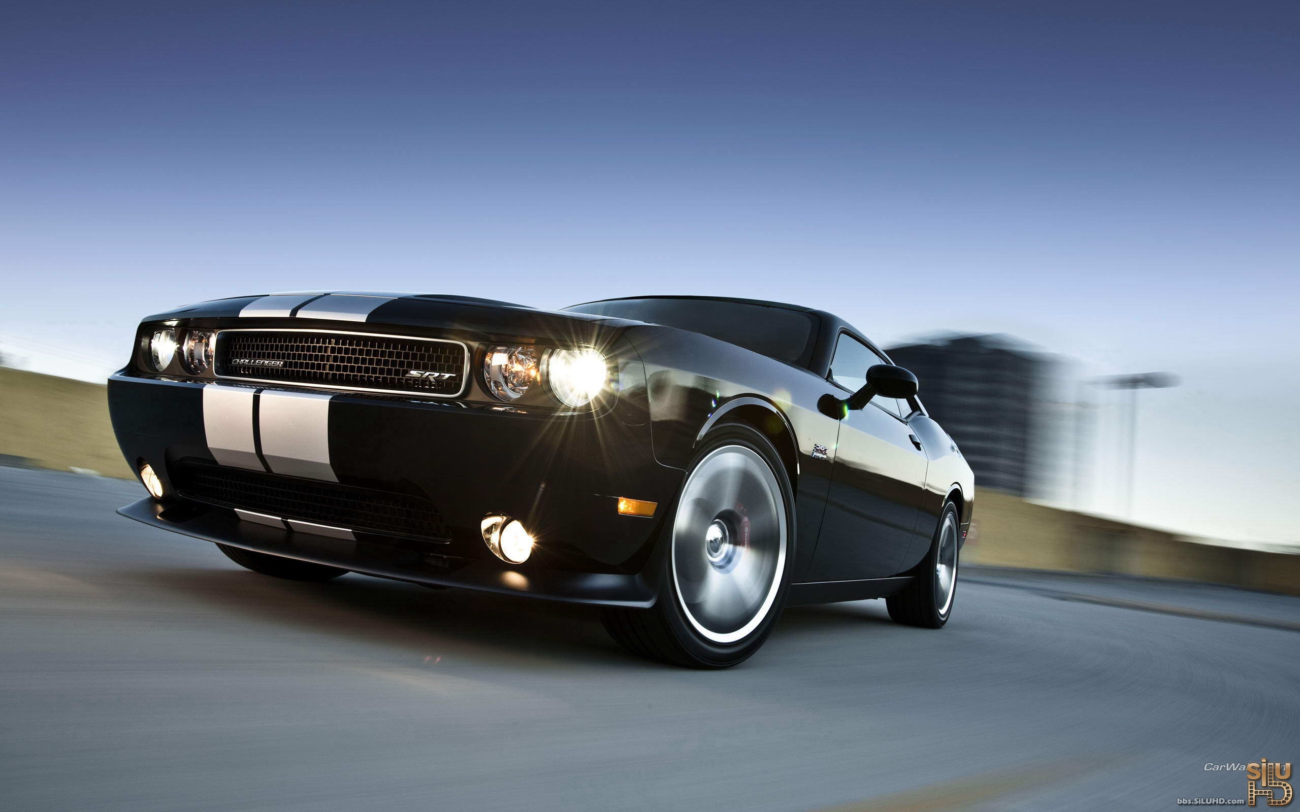 道奇dodge challenger srt8 392