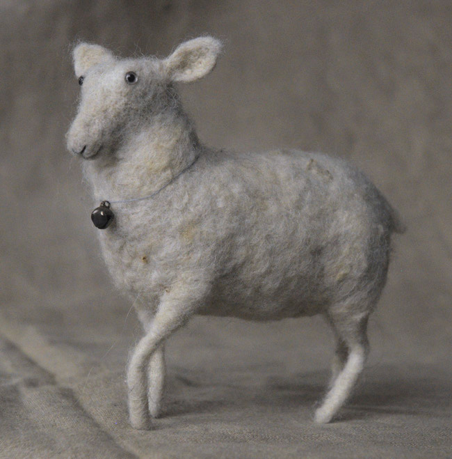 vriad_lee(russia)的作品:small white sheep