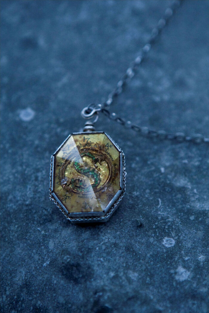 斯莱特林挂坠盒(the locket of slytherin )