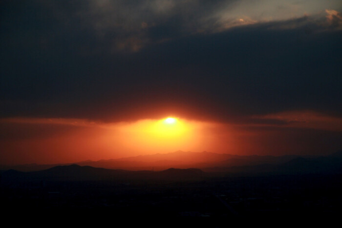 夕阳顶上简谱_一抹夕阳简谱(3)