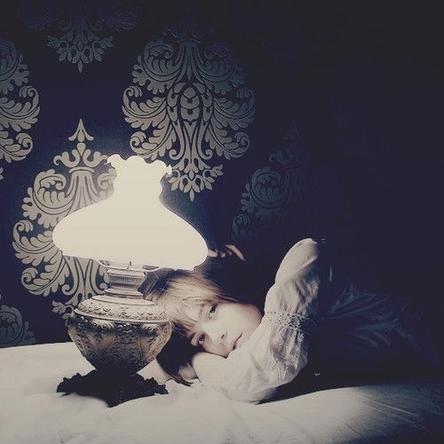 夜深了,人静了