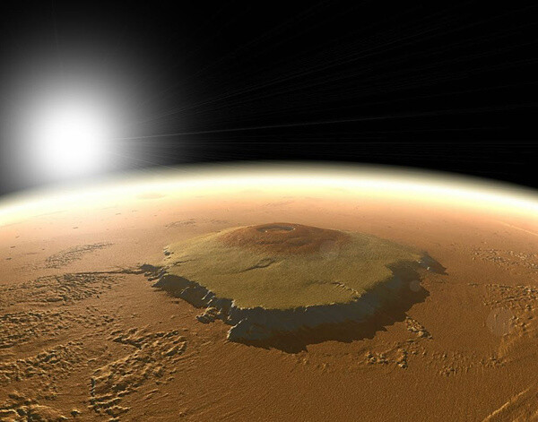 奥林帕斯山(拉丁语:olympus mons)是火星上的盾状火山,亦为太阳系中