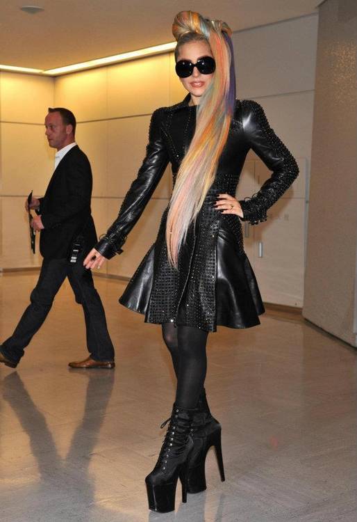 lady gaga in japan 日本街拍