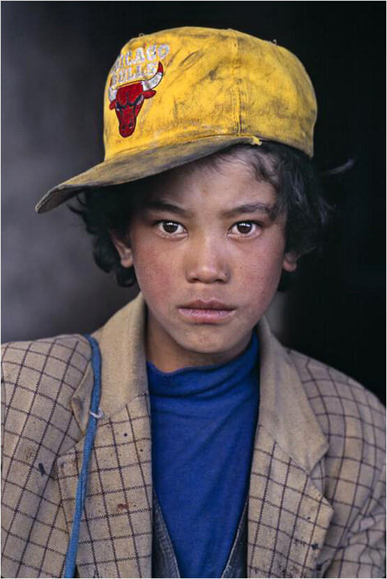 (玛格南摄影师史蒂夫-麦凯瑞 steve mccurry 摄)http/t.cn/zobgi2r