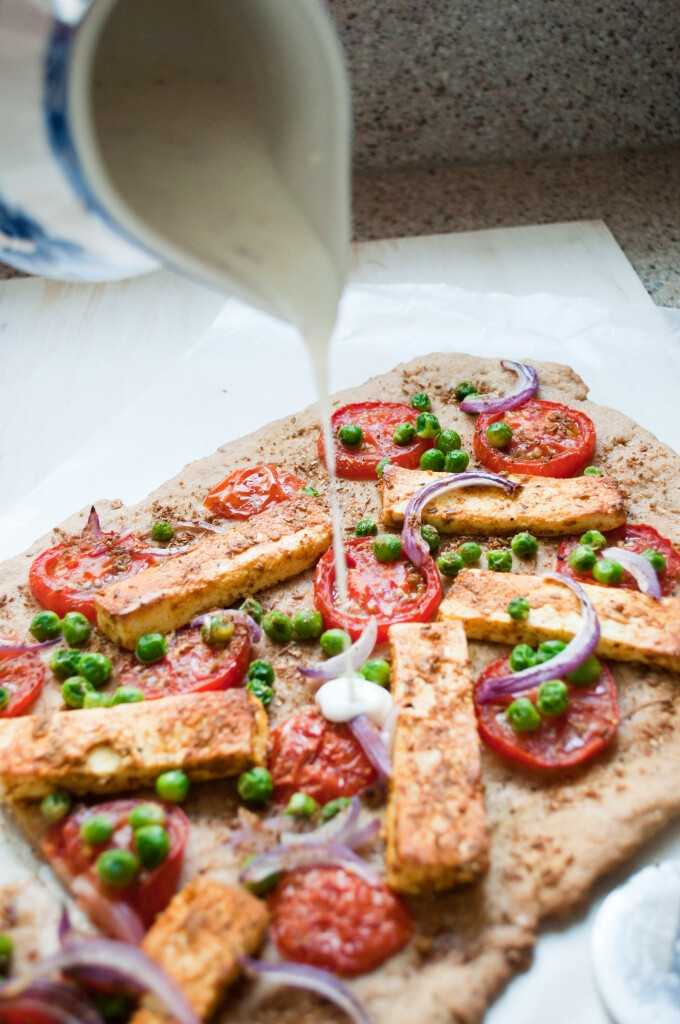 paneer tikka pizza — r e c i p e b