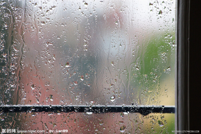 雨打窗