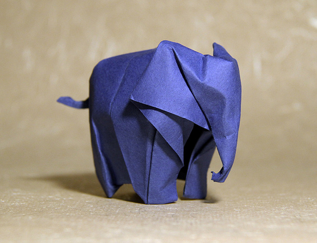 纸折的大象 b162