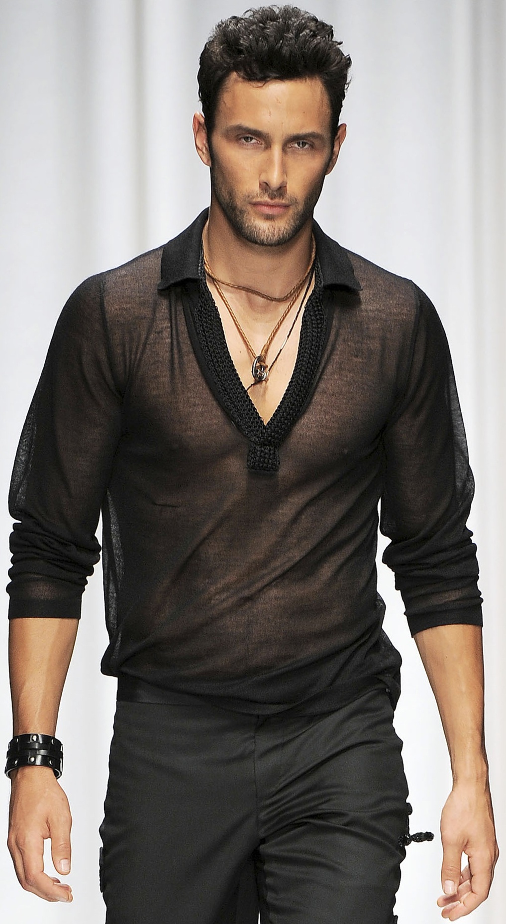 加拿大男模noah mills