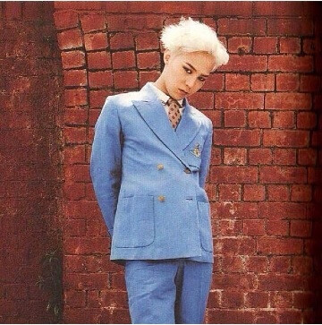 gdragon crooked