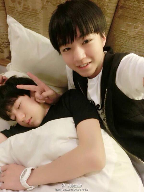 tfboys 王俊凯 王源 易佯千玺 十年 如果成功有捷径 那么那条路一定是