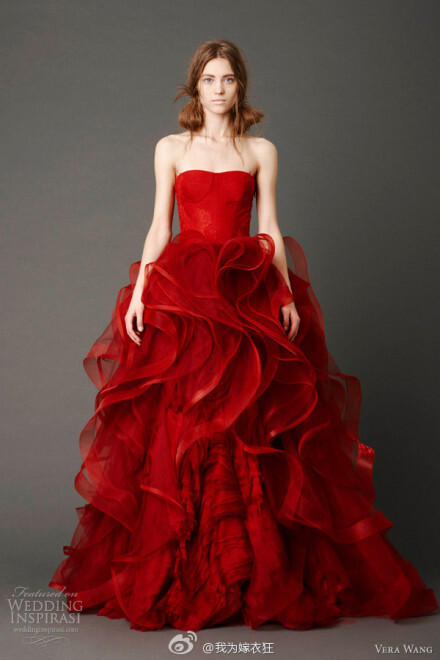 vera wang 2013春夏红色婚纱的系列,一贯的无可救药的浪漫气质,优雅