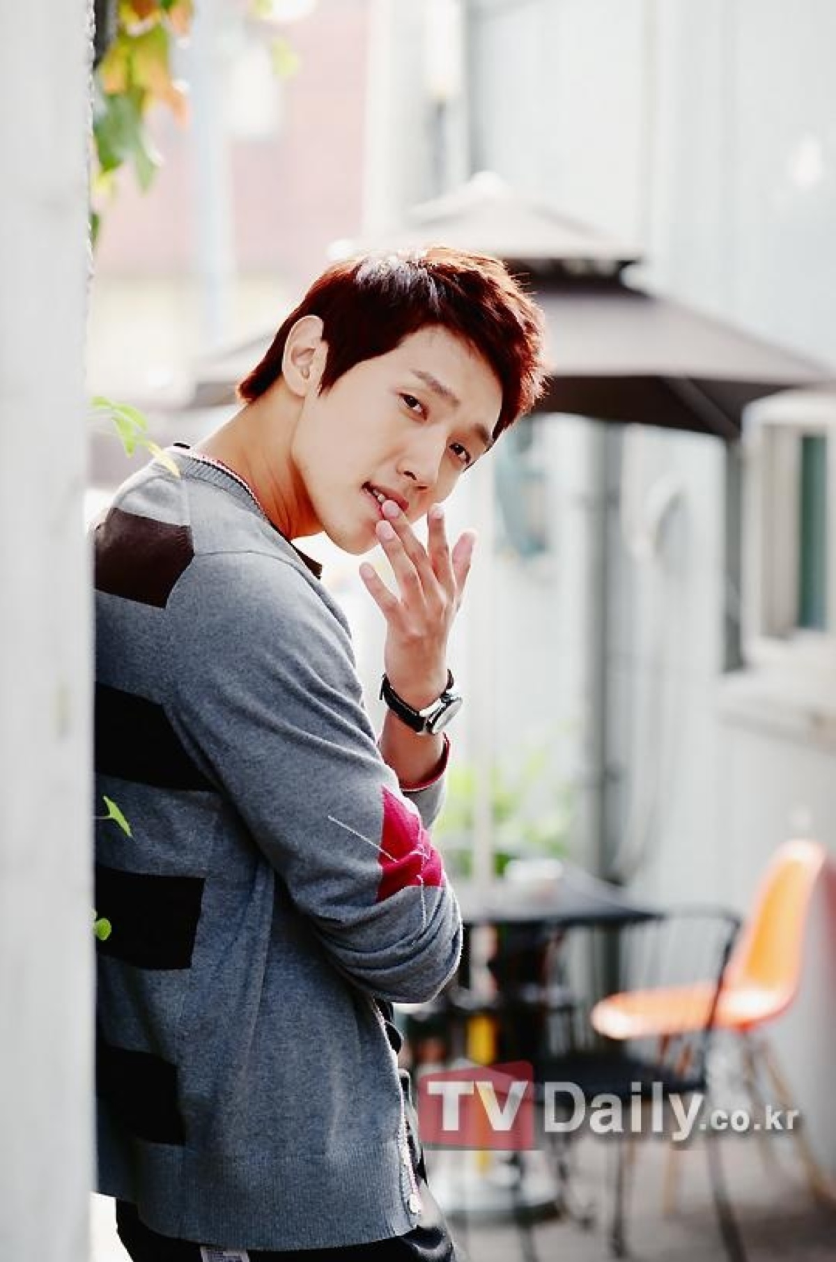 池贤宇 ji hyun woo