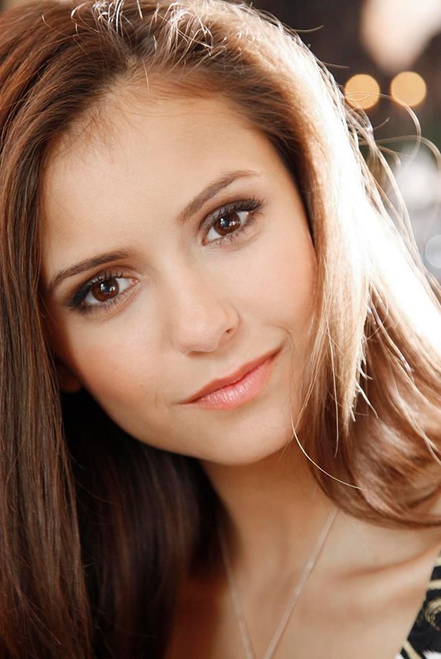 妮娜·杜波夫 nina dobrev