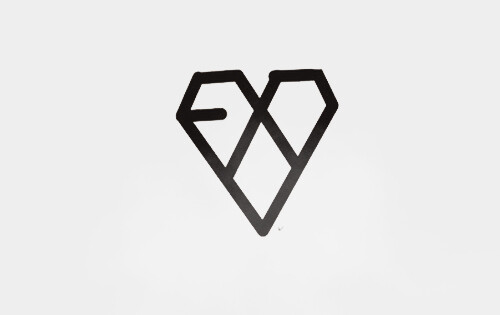 exo 出道至今logo