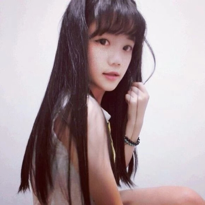 头像女 