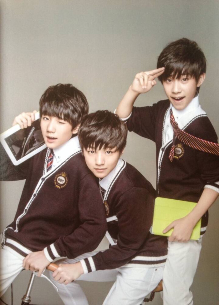 tfboys (就算无人关注,也要努力发图!)步步高