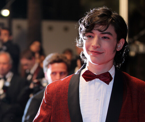 埃兹拉·米勒 ezra miller