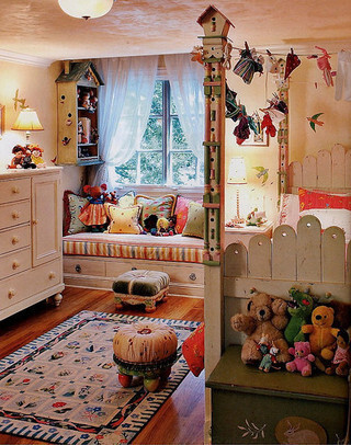 童心未泯 充满玩具的卧室 每个女孩的公主梦 甜美色彩欧式家居