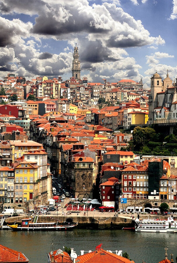 Porto, Portugal。西班牙波尔图。是葡萄牙…-堆